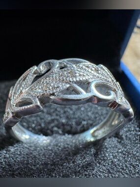 925 Sterling Silver Diamond Ring Leaf Vine Pave Band Nature Design Size 9.5